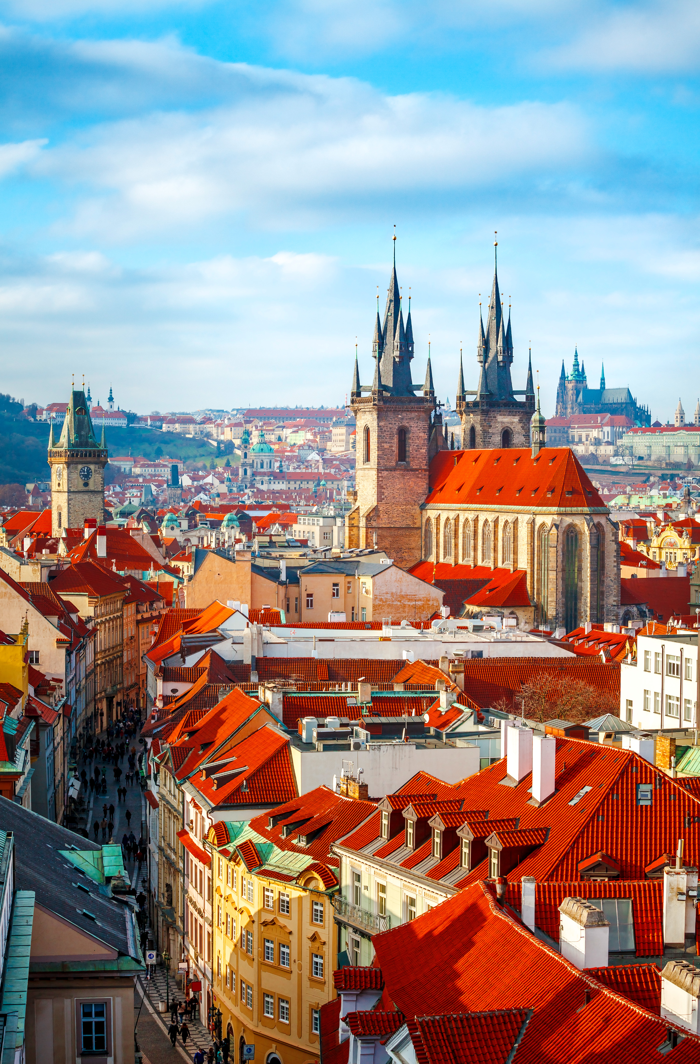 Come and discover the magic of Prague!